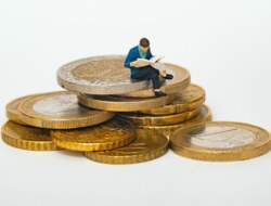 Managing Money During Tumultuous Times
