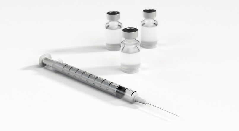 difference between vaccine and antidote