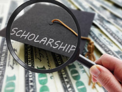 Top 10 STEM Scholarships for High School Students